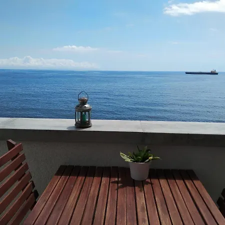 Apartamento Urbanización Playa Chica *